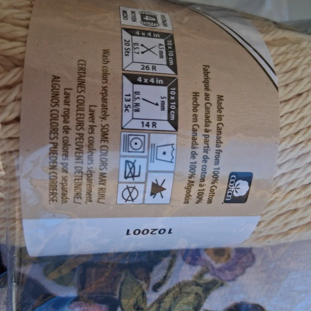 Mary Maxim Curious Cats Hanging Kitchen Towel Kit No. 95453N Sugar 'n Cream Yarn